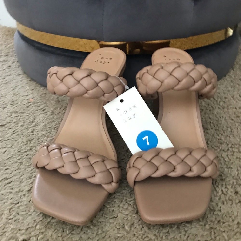 A New Day Braided Strap Nude Block Heel Sandals - Women 7 Brand New - Picture 4 of 9